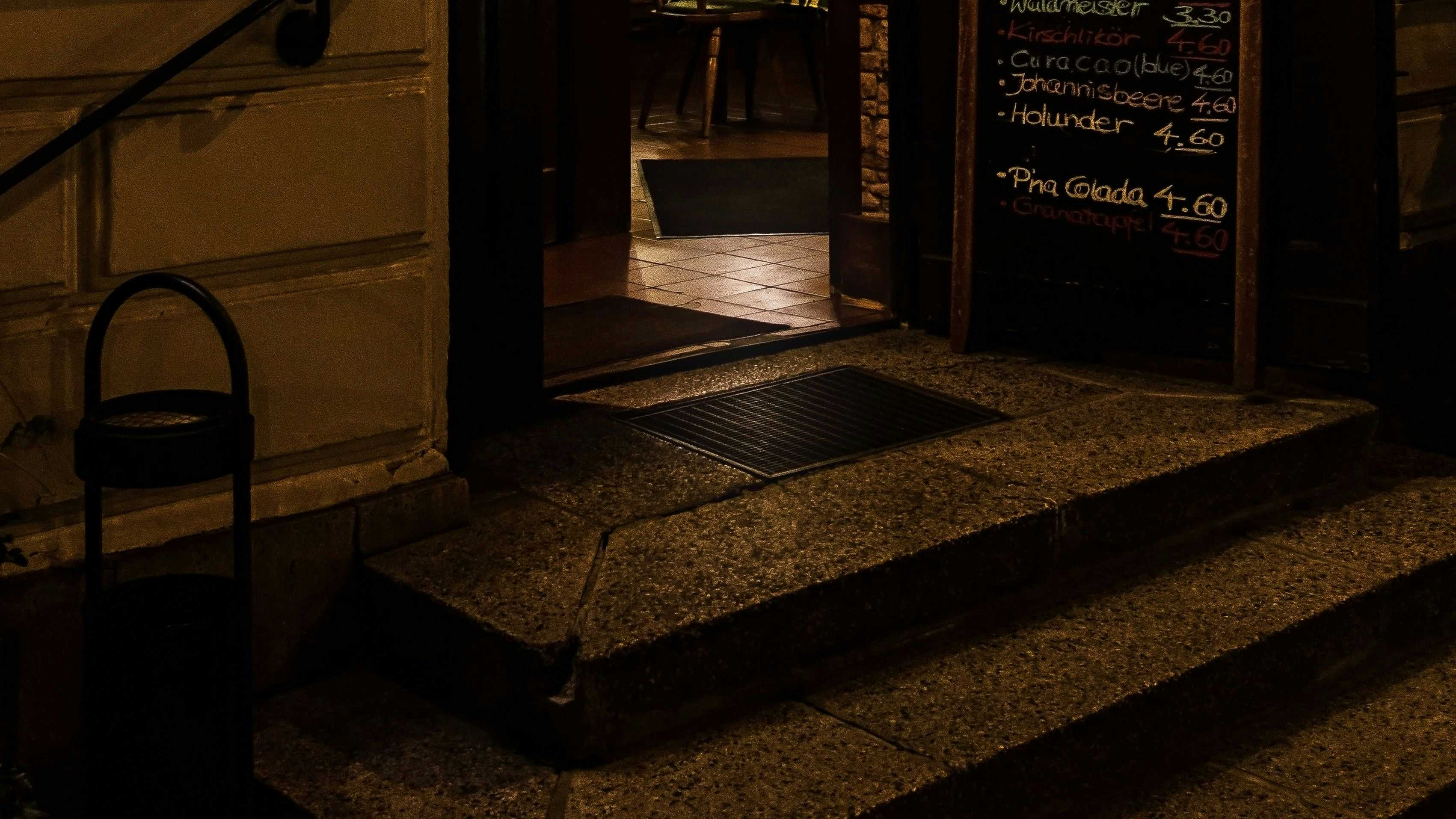 Steps leading into a restaurant