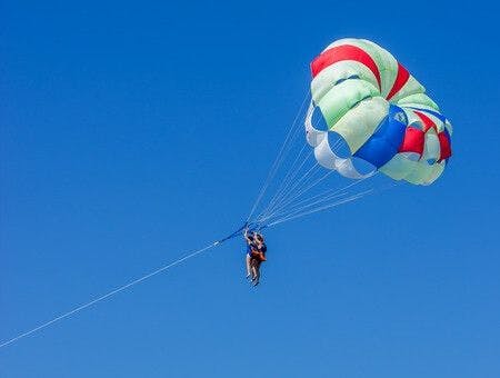 Rope Breaks During Parasailing Session