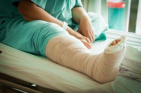 Nickel Allergy Threatens Patient Health in Knee Replacement