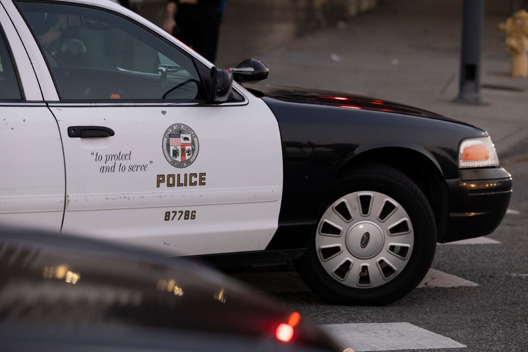 LAPD car