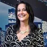 Lisa Van Essendelft