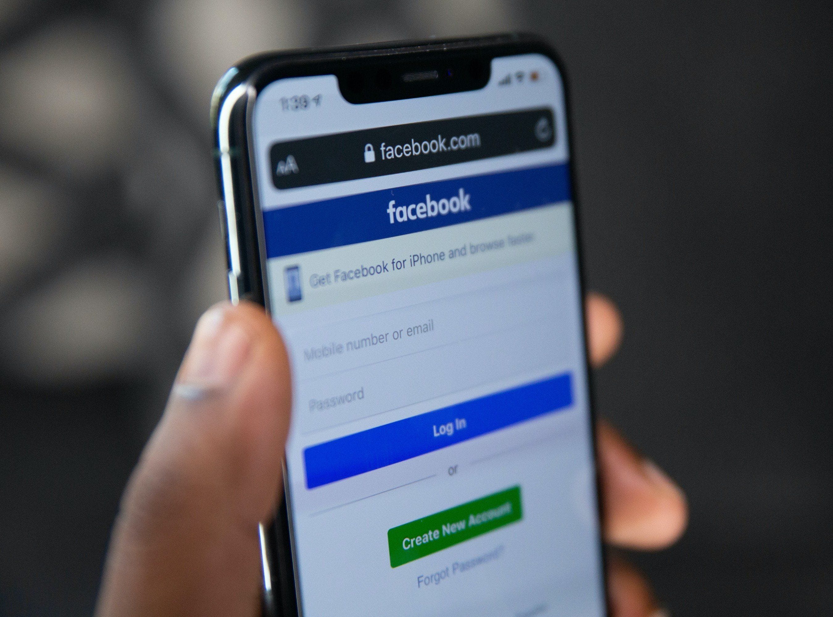 Supreme Court Hears Arguments in Autodialer Case Against Facebook