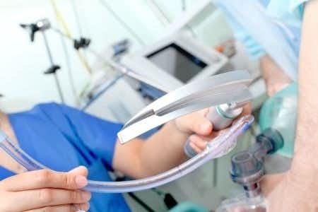 Patient Dies After Unsuccessful Intubation