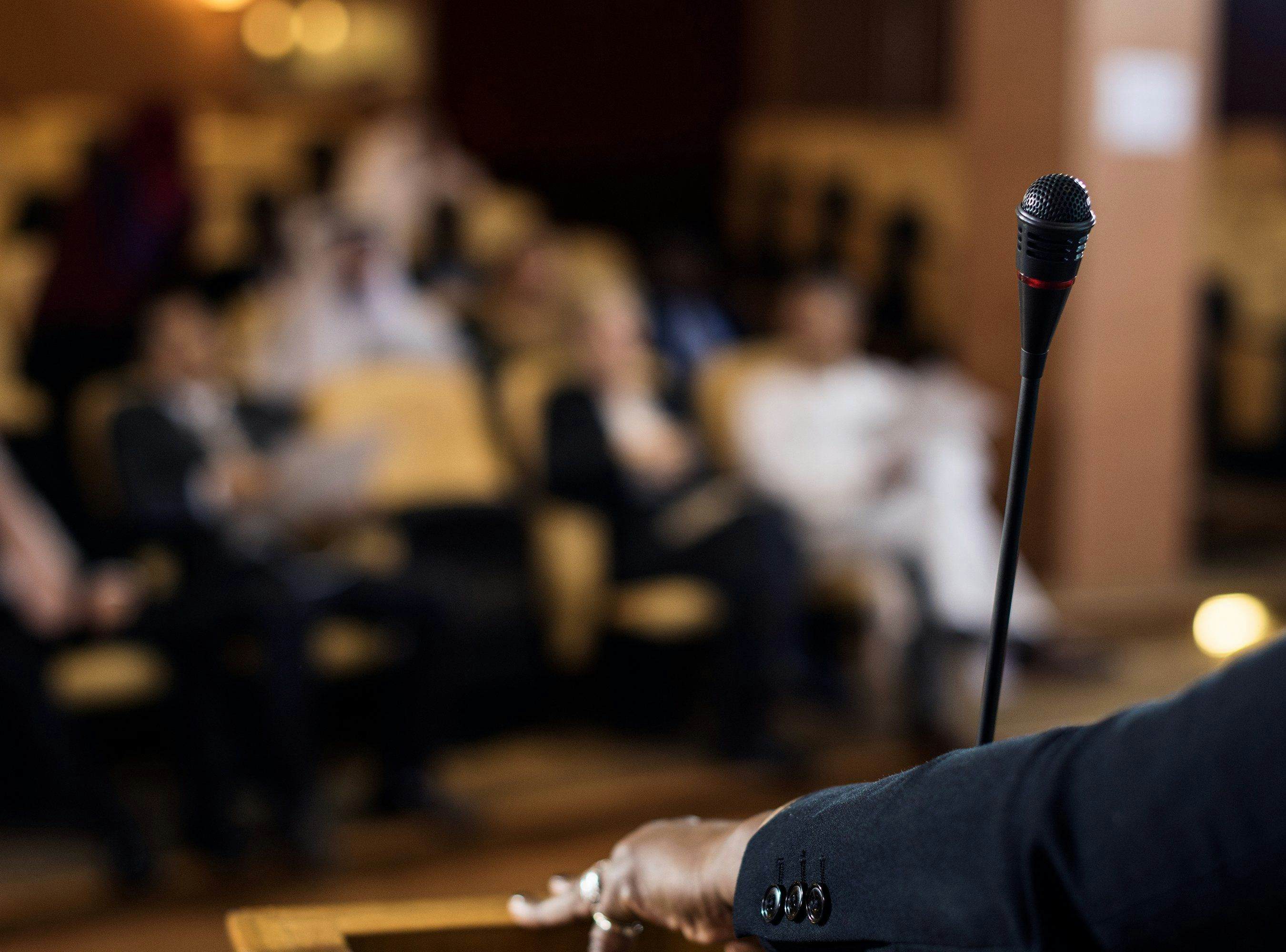 Keeping Courtroom Etiquette: 5 Rules to Boost Expert Witness Credibility  
