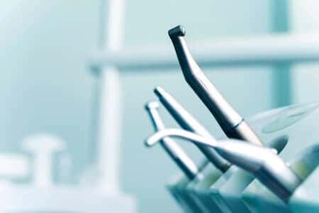 Root Canal Experts Discuss Over-Extrusion During Operation