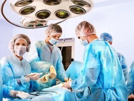 General Surgeon Fails To Properly Diagnose Perforated Appendix
