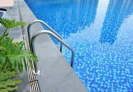 Man is Injured by Broken Glass in Pool