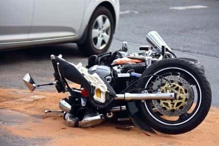 Motorcycle expert witness advises on motorcycle accident involving an automobile