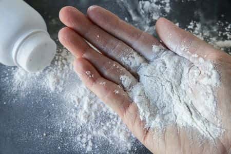 Gynecologic Oncologists Opine on Baby Powder-Ovarian Cancer Link