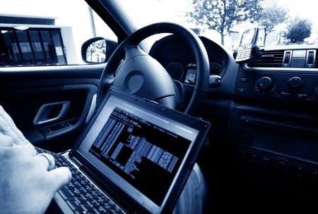 Forensic Automotive Engineer Analyzes Vehicle Data to Determine Cause of Accident