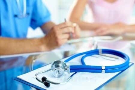 Woman Dies After Blood Thinner Use Due to Cardiologist Negligence