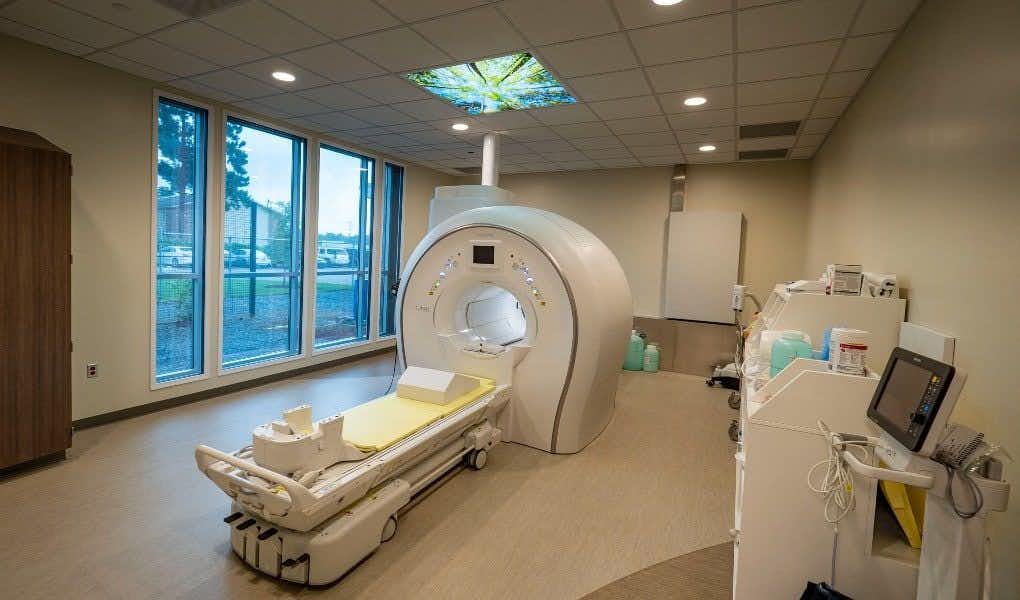 Patient Suffers Permanent Injury Due to Positioning in MRI Machine