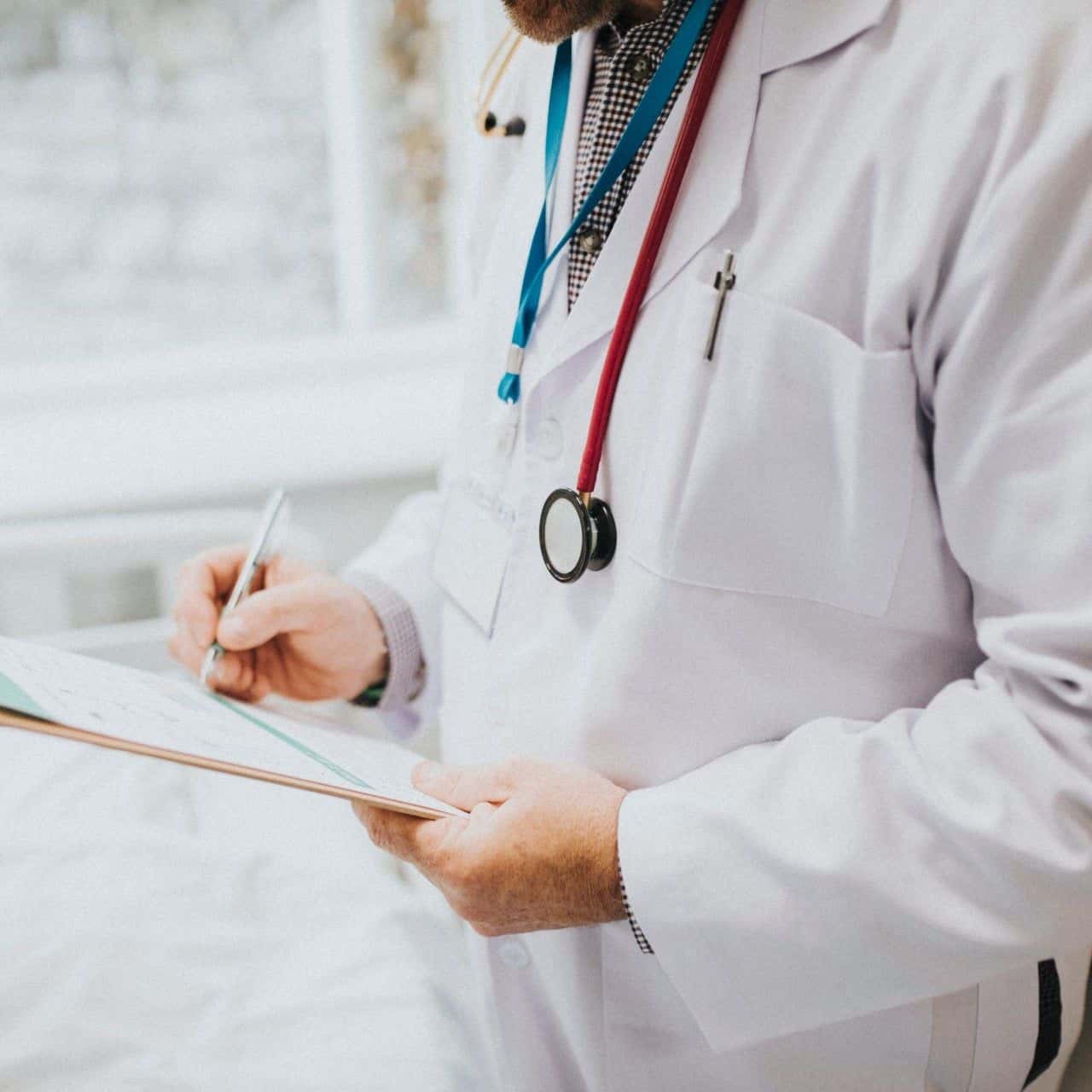 Sample Voir Dires for Medical Expert Witnesses