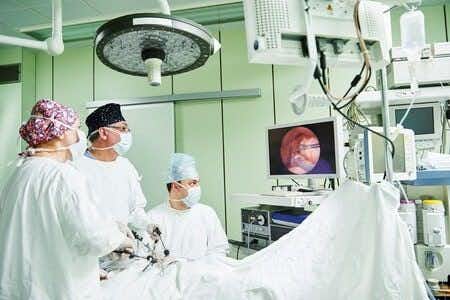 Botched Hysterectomy Obstructs Ureters and Causes Kidney Failure
