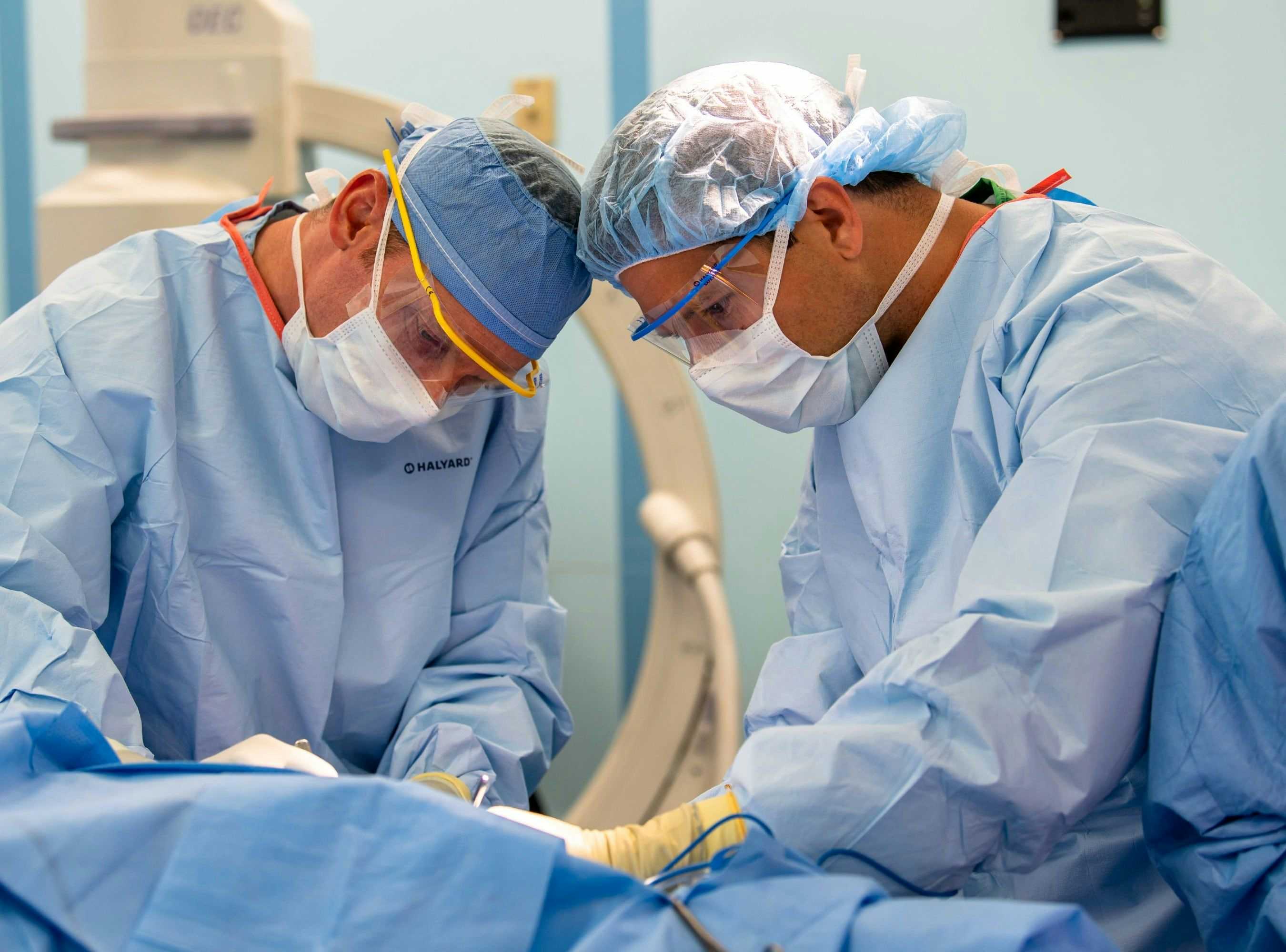 Hernia Expert Challenged for Lack of Recent Experience with Procedure and Surgical Equipment